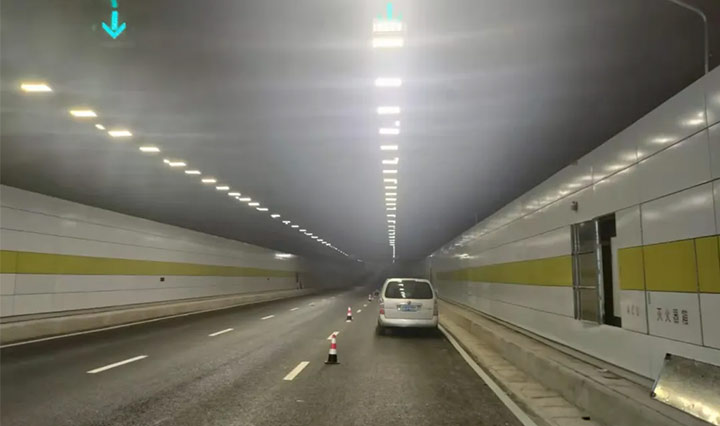 Donling Power Supply helps upgrade and renovate Wenyi Road in Hangzhou, lighting up the city's traffic arteries
