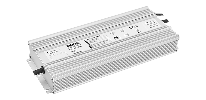 600W